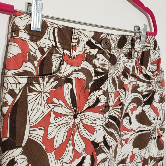 Loft skirt size 4 Brown, Orange and white floral - Picture 2 of 4